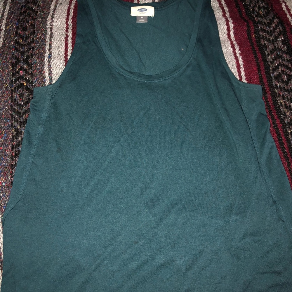 Old navy tank top❤️